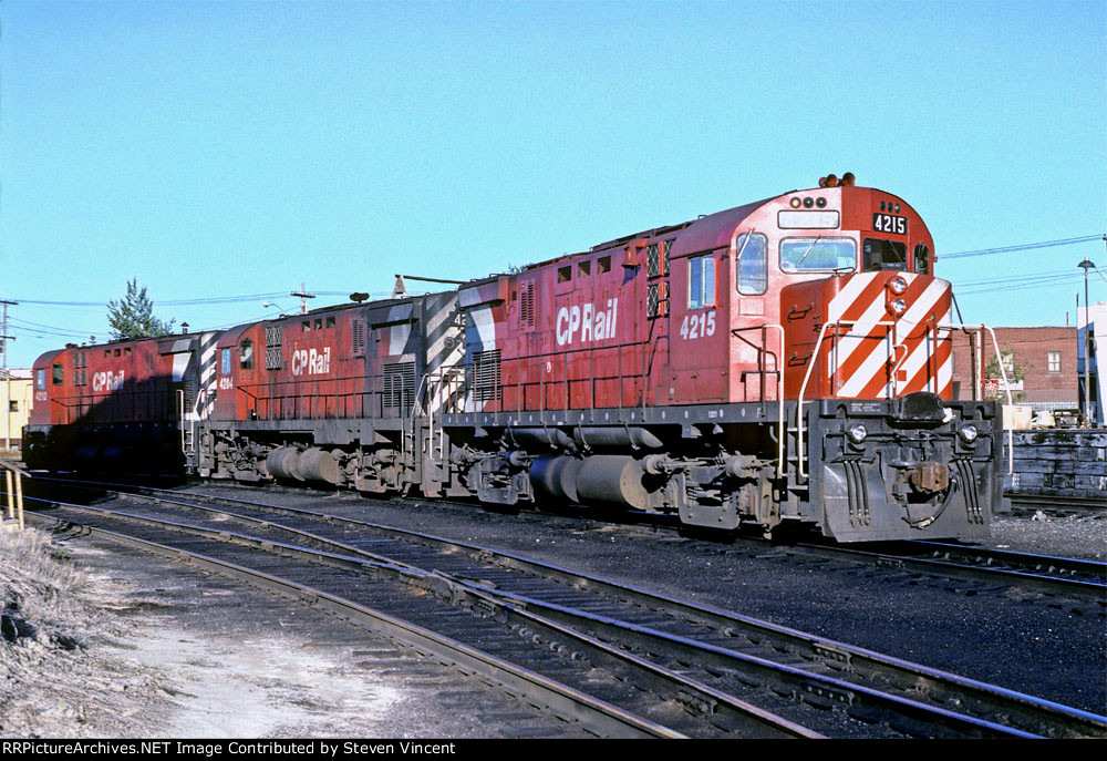 Canadian Pacific C424's #4215, #4204 & #4212 lay over,